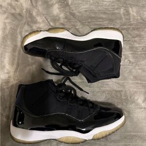 Size 11 space jam 11